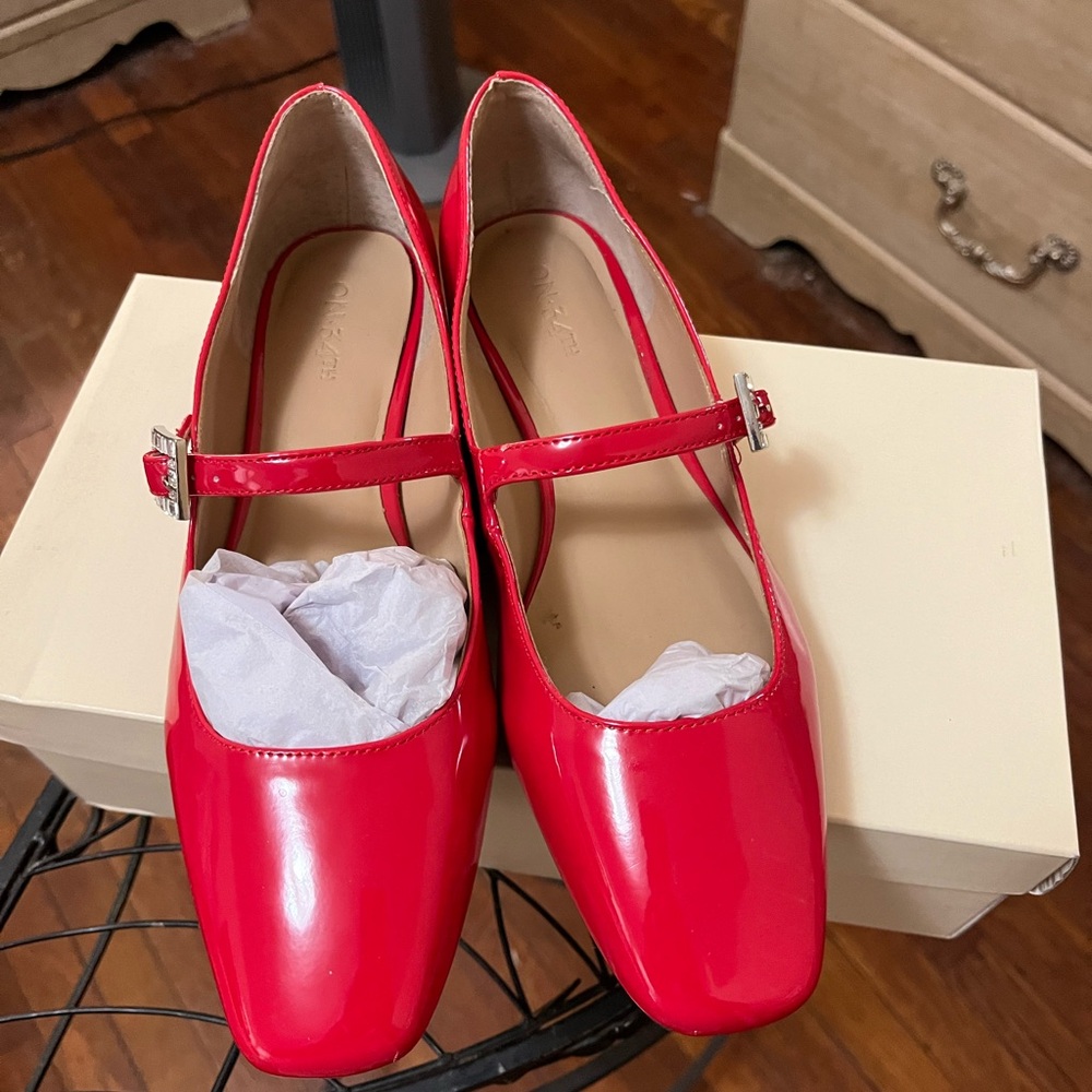 Chic Red Mary Jane Flats